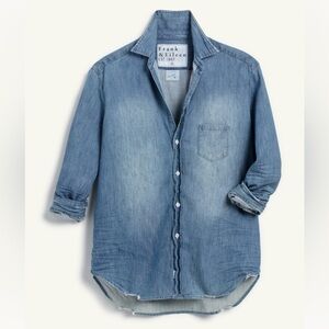 EILEEN
Relaxed Button-Up Shirt washed denim
